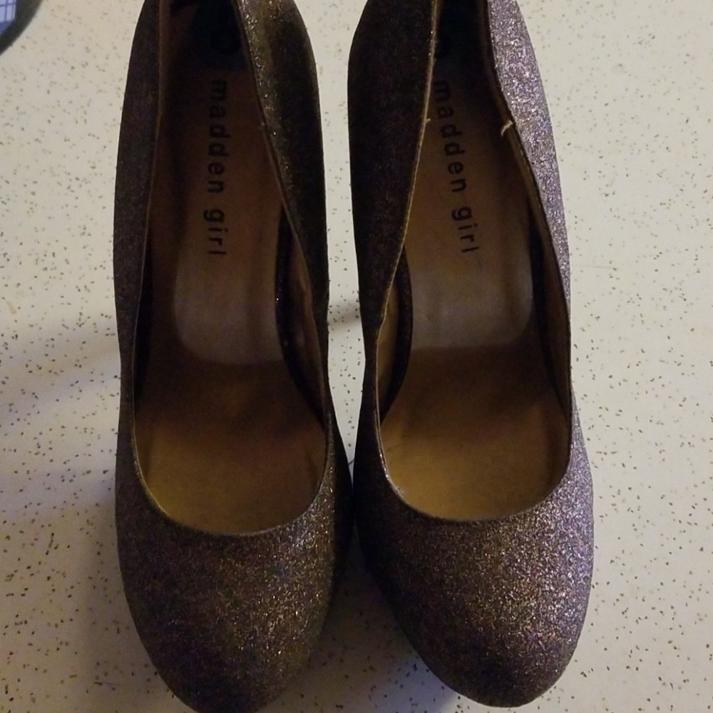 Madden Girl size 8 heels